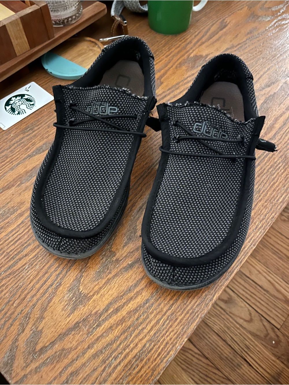 Men's Black Woven Casual Hey Dude Shoes | 9 | LIKE NEW!!